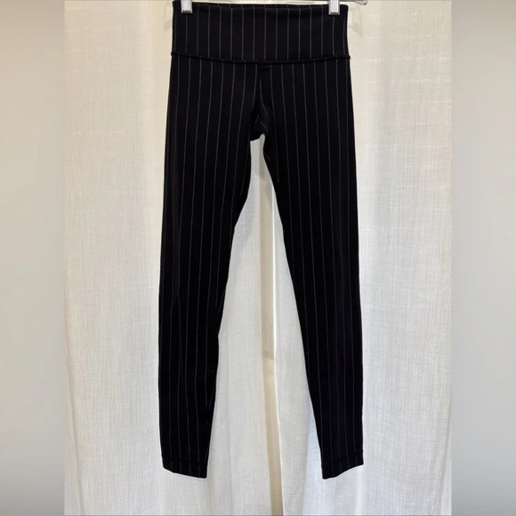 Lululemon Black Pin Stripe Leggings - Picture 1 of 6